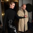 Jason Statham et sa compagne Rosie Huntington-Whiteley à la sortie du restaurant "GymKhana" à Londres, le 19 septembre 2018.