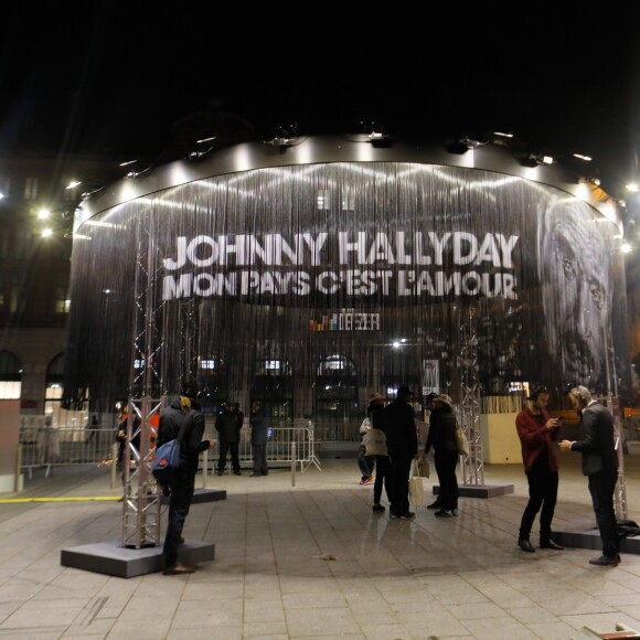 Exclusif - Borne d'écoute géante par Deezer du nouvel album de Johnny Hallyday à la Gare Saint-Lazare à Paris, le 18 octobre 2018. © CVS/Bestimage