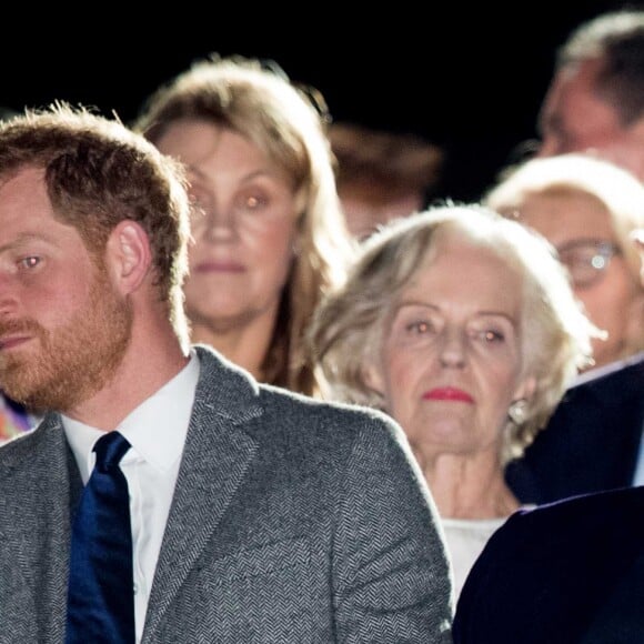 Le prince Harry, duc de Sussex, et Meghan Markle, duchesse de Sussex, enceinte, assistent à la cérémonie d'ouverture des "Invictus Games 2018" à Sydney, le 20 octobre 2018.