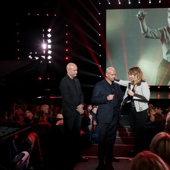 Exclusif - Daphné Bürki, Jimmy et Alize (Gardes du corps de Johnny) - Enregistrement de l'émission "Johnny Hallyday, vos plus grands souvenirs" au Palais des Sports à Paris, le 17 octobre 2018. Diffusion le 23 octobre à 21h10 sur France 2. © Cyril Moreau / Bestimage