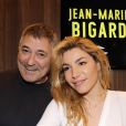 Jean-Marie Bigard et sa femme Lola Marois Bigard - Personnalités en dédicace au salon du livre "Livre Paris 2018" à Paris. Le 17 mars 2018.