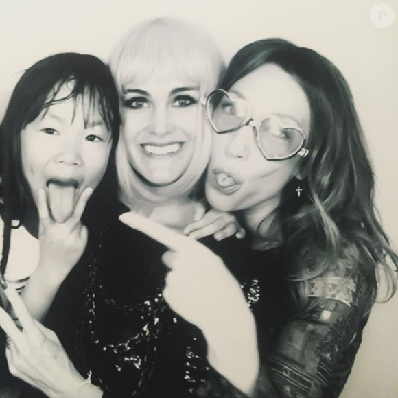 Joy et Laeticia Hallyday avec Laura Smet sur une photo publiée sur Instagram en mars 2016.