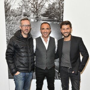 Exclusif - Guillaume Lacroix, Nikos Aliagas et Christophe Beaugrand - Nikos Aliagas lance son exposition "L'EPREUVE DU TEMPS - INSTANTS PHOTOGRAPHIQUES" et son livre "L'EPREUVE DU TEMPS" sur le toit de la grande Arche de la Défense à Paris, France, le 25 octobre 2018. © Pierre Perusseau/Bestimage