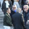 José Garcia, Antoine de Caunes, Laurent Chalumeau, Dominique Farrugia, Isabelle Doval (femme de José Garcia) - Sorties des obsèques du journaliste, animateur de télévision et animateur de radio français Philippe Gildas en la salle de la Coupole au crématorium du cimetière du Père-Lachaise à Paris, France, le 5 novembre 2018.