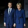 Le président de la République française Emmanuel Macron et sa femme la Première Dame Brigitte Macron (Trogneux) - Extérieur - Arrivées au dîner d'Etat à l'occasion de la cérémonie internationale du centenaire de l'armistice de 1918 au Musée d'Orsay à Paris, France, le 10 novembre 2018. © Cyril Moreau/Bestimage