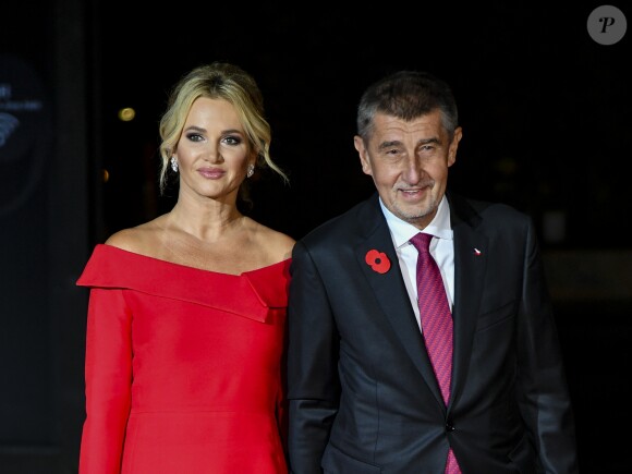 Le président du gouvernement de la République tchèque Andrej Babis et sa femme Monika Babisova - Extérieur - Arrivées au dîner d'Etat à l'occasion de la cérémonie internationale du centenaire de l'armistice de 1918 au Musée d'Orsay à Paris, France, le 10 novembre 2018. © Cyril Moreau/Bestimage