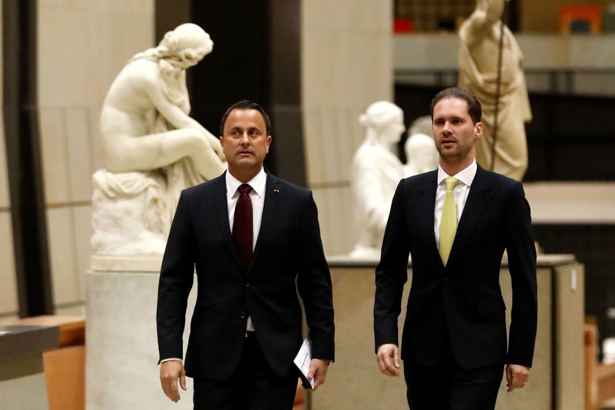 Photo Le Premier ministre du Luxembourg Xavier Bettel et son mari Gauthier Destenay Arrivées Photo Le Premier ministre du Luxembourg Xavier Bettel et son mari Gauthier Destenay Arrivées