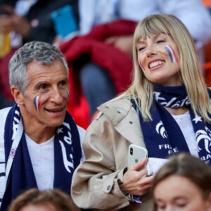 Nagui et sa femme Mélanie Page lors du match de coupe du monde opposant la France au Pérou au stade Ekaterinburg à Yekaterinburg, Russie, le 21 juin 2018. La France a gagné 1-0. © Cyril Moreau/Bestimage