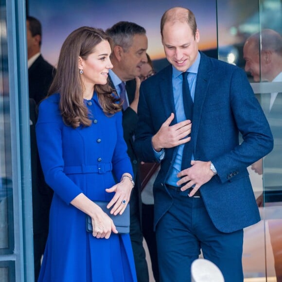 La duchesse Catherine de Cambridge et le prince William au nouveau centre de technologie des composites de McLaren Automotive à Rotherham, le 14 novembre 2018. 