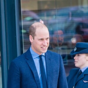 La duchesse Catherine de Cambridge et le prince William au nouveau centre de technologie des composites de McLaren Automotive à Rotherham, le 14 novembre 2018. 