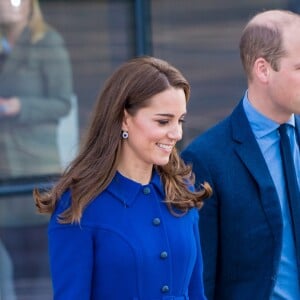 La duchesse Catherine de Cambridge et le prince William au nouveau centre de technologie des composites de McLaren Automotive à Rotherham, le 14 novembre 2018. 