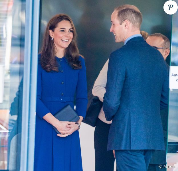 La duchesse Catherine de Cambridge et le prince William au nouveau centre de technologie des composites de McLaren Automotive à Rotherham, le 14 novembre 2018.