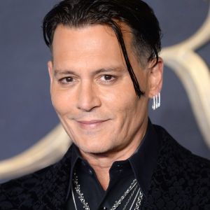 Johnny Depp à la première première du film "Les animaux fantastiques : Les crimes de Grindelwald" à Londres le 13 novembre 2018.