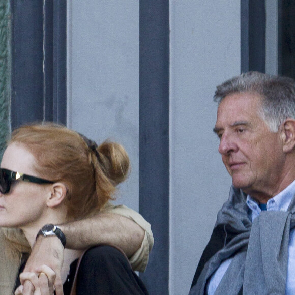 Exclusif - Jessica Chastain et son mari Gian Luca Passi de Preposulo se promènent à Montréal, le 5 septembre 2017.