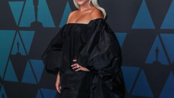 Lady Gaga : Superbe avant les Oscars, avec Hugh Jackman amoureux