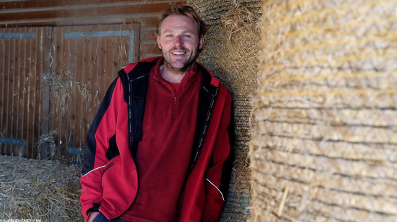 Samuel, éleveur de vaches laitières en Nouvelle-Aquitaine. "L'amour est dans le pré 2018" sur M6