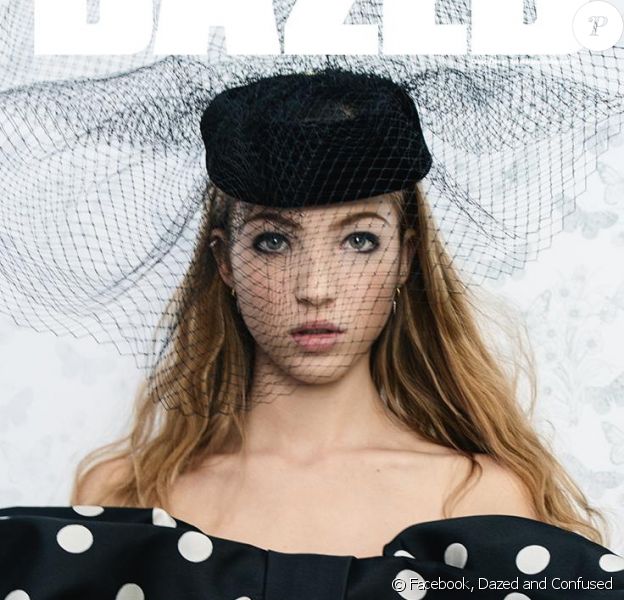 La fille de Kate Moss, Lila Grace Moss, figure en couverture du magazine Dazed and Confused. Photo par Tim Walker.