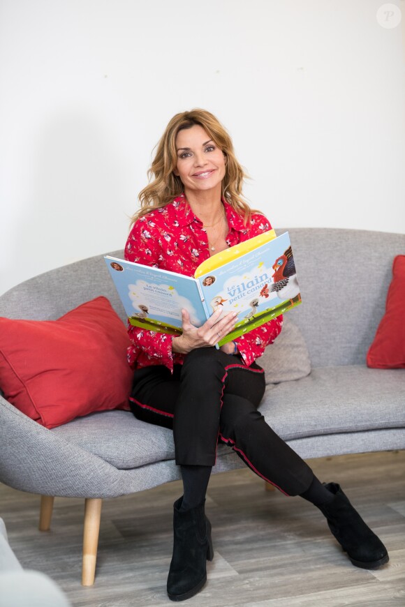 Exclusif - Rendez vous avec Ingrid Chauvin à l'occasion de son interview donnée pour Purepeople dans les locaux de Webedia à Levallois Perret, à l'occasion de la sortie de son livre "Le vilain petit canard". Le 22 novembre 2018 © Tiziano Da Silva / Bestimage