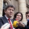 Jean-Luc Melenchon et son avocate Raquel Garrido devant la cour de Paris le 21 juin 2012