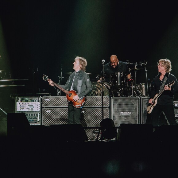 Paul McCartney en concert à la Paris La Défense Arena à Nanterre, le 28 novembre 2018. © Alexandre Fumeron/Bestimage