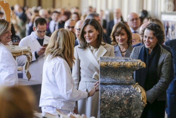 La reine Letizia d'Espagne assistait au 40e anniversaire de l'Institut national de l'emploi à Madrid le 28 novembre 2018.