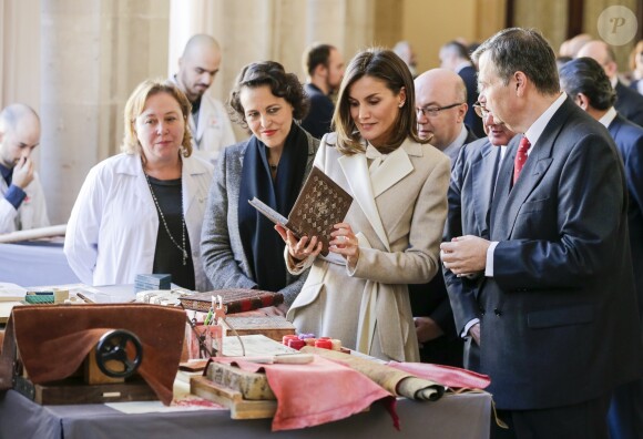 La reine Letizia d'Espagne assistait au 40e anniversaire de l'Institut national de l'emploi à Madrid le 28 novembre 2018.