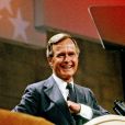  George H.W. Bush, alors vice-président de Ronald Reagan, lors de la convention républicaine le 23 août 1984 à Dallas. L'ancien président des Etats-Unis est mort à l'âge de 94 ans le 30 novembre 2018. 