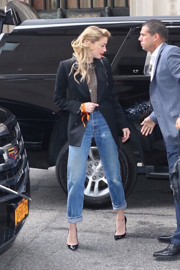 Amber Heard est allée déjeuner après avoir fait la promotion de son nouveau film Aquaman à New York, le 3 décembre 2018.