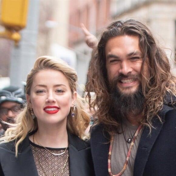 Jason Momoa et Amber Heard à leur arrivée aux studios de AOL Build Series pour faire la promotion du film Aquaman à New York, le 3 décembre 2018.