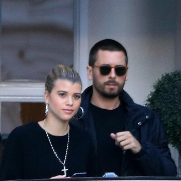 Exclusif - Scott Disick et sa compagne Sofia Richie quittent le centre Epione Dermatology à Beverly Hills le 7 décembre 2018.