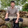 Emeric, pépiniériste apiculteur originaire de Bretagne et candidat de "L'amour est dans le pré" 2018 (M6).