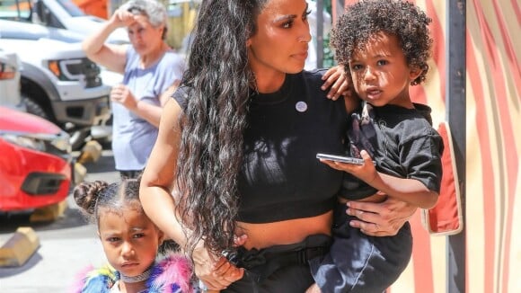 Kim Kardashian : Pour les 3 ans de Saint, elle transforme sa maison en jungle !
