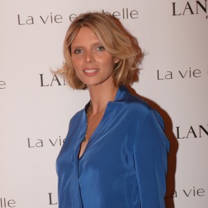 Exclusif - Exclusif - Sylvie Tellier (Miss France 2002) Soirée Lancôme pour célébrer la nouvelle communication du parfum Iconique "La Vie est Belle" à l'hôtel Mona Bismarck à Paris le 12 septembre 2018. © Rachid Bellak / Bestimage