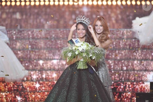 Vaimalama Chaves est notre nouvelle Miss France 2019, élue à Lille le 15 décembre 2018.