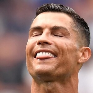 Cristiano Ronaldo s'offre son premier but avec son nouveau club lors du match de championnat de Serie A "Juventus - Sassuolo (2-1)" au stade Allianz de Turin, le 17 septembre 2018.