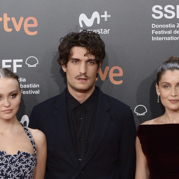 Lily Rose Depp, Louis Garrel et sa femme Laetitia Casta - Les célébrités arrivent à la première du film 'A Faithful Man' lors du 66ème festival du film de San Sebastian en Espagne le 22 septembre 2018.
