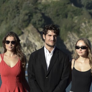 Lily Rose Depp, Laetitia Casta, Louis Garrel au photocall de "L'homme Fidèle" au 66ème Festival du Film de Saint-Sébastien, le 22 septembre 2018
