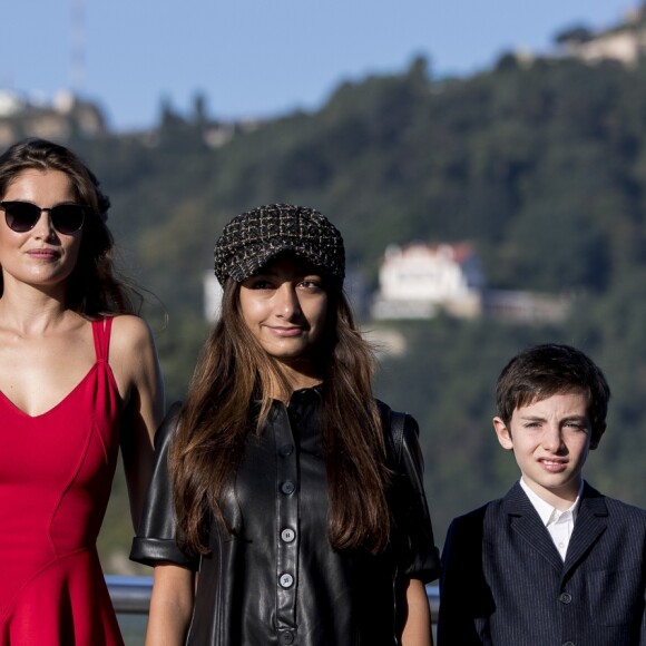 Lily Rose Depp, Laetitia Casta, Louis Garrel au photocall de "L'homme Fidèle" au 66ème Festival du Film de Saint-Sébastien, le 22 septembre 2018