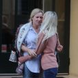 Laeticia Hallyday, Sébastien Farran, Isabelle Camus ont déjeuné ensemble au restaurant Joia de Hélène Darroze à Paris. Le 8 octobre 2018.
