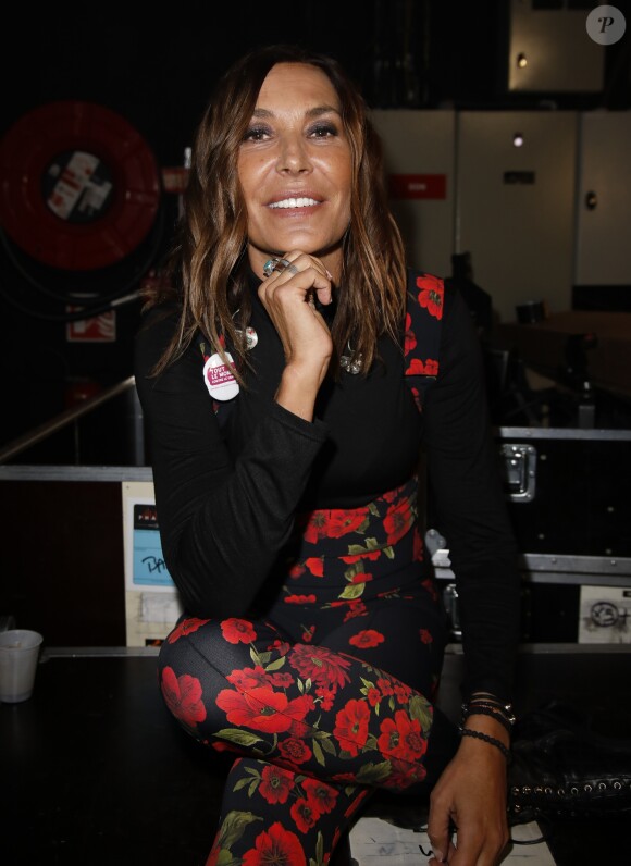 Exclusif - Zazie - Dans les coulisses de l'engistrement l'émission "Tout le monde chante contre le cancer : les stars relèvent le défi" au Palais des Sports à Paris, le 11 décembre 2018. Diffusion prévue le 3 janvier 2019 à 21h sur W9 © Ausset Lacroix- Guignebourg / Bestimage
