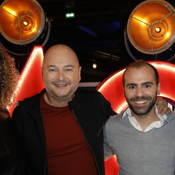 Exclusif - Trois Cafés Gourmands et Sébastien Cauet - Dans les coulisses de l'engistrement l'émission "Tout le monde chante contre le cancer : les stars relèvent le défi" au Palais des Sports à Paris, le 11 décembre 2018. Diffusion prévue le 3 janvier 2019 à 21h sur W9 © Ausset Lacroix- Guignebourg / Bestimage