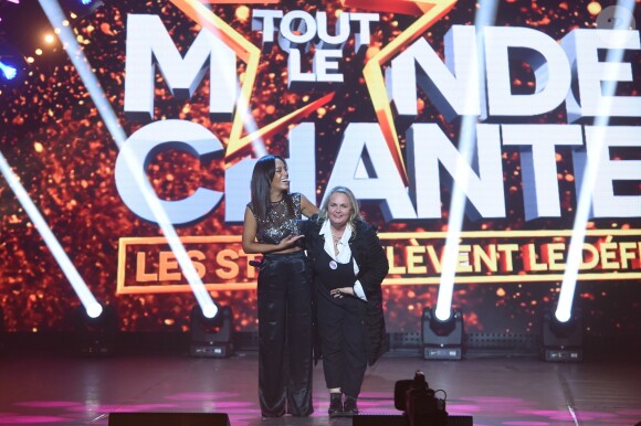 Exclusif - Amel Bent et Valérie Damidot - Enregistrement de l'émission "Tout le monde chante contre le cancer : les stars relèvent le défi" au Palais des Sports à Paris, le 11 décembre 2018. Diffusion le 3 janvier 2019 à 21h sur W9.