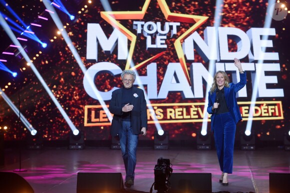 Exclusif - Nelson Monfort et Agathe Lecaron - Enregistrement de l'émission "Tout le monde chante contre le cancer : les stars relèvent le défi" au Palais des Sports à Paris, le 11 décembre 2018. Diffusion le 3 janvier 2019 à 21h sur W9.