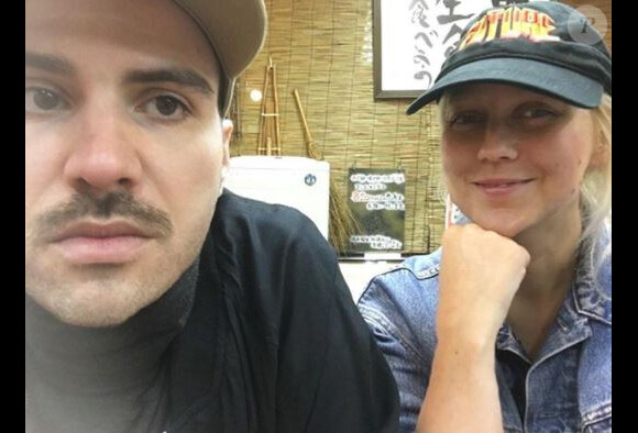 Jérémy Chatelain et sa chérie Julie s'apprêtent à pouponner.