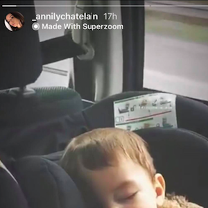 Annily, la fille d'Alizée, filme son demi-frère Forest en train de dormir, le 30 décembre 2018.