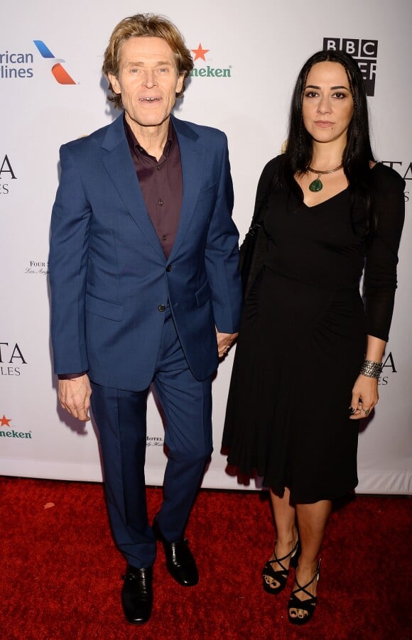 Willem Dafoe et sa femme Giada Colagrande - Photocall de la soirée "BAFTA Tea Party" à Los Angeles. Le 5 janvier 2019