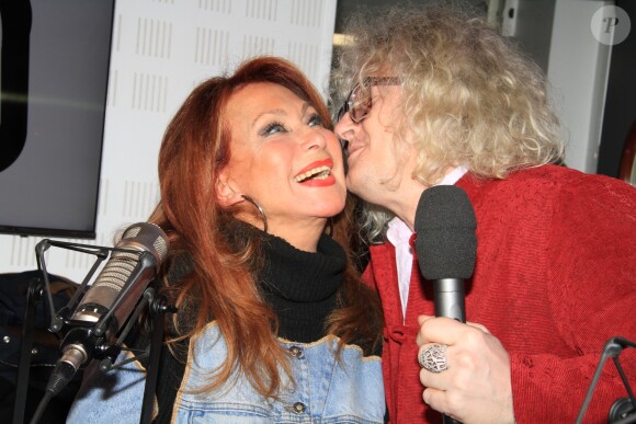 Exclusif - Julie Pietri et Pierre-Jean Chalençon lors de l'émission "Le Show de Luxe" sur la Radio Voltage à Paris, France, le 26 novembre 2018. © Philippe Baldini/Bestimage