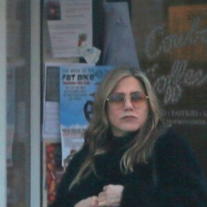L'actrice Jennifer Aniston passe la journée du Nouvel An en compagnie de ses amis Jason Bateman et Jimmy Kimmel à Jackson Hole, Wyoming, Etats-Unis, le 1er janvier 2019.