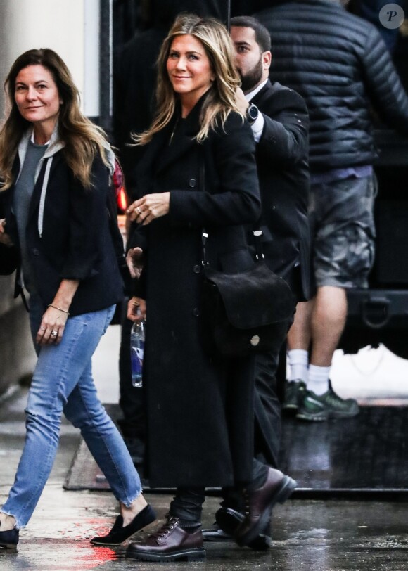 Jennifer Aniston arrive à l'émission Jimmy Kimmel Live! à Hollywood, le 5 décembre 2018.