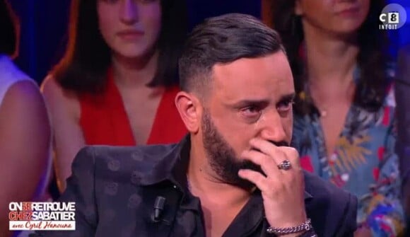 Cyril Hanouna ému dans "On se retrouve chez Sabatier"', 16 janvier 2019, C8